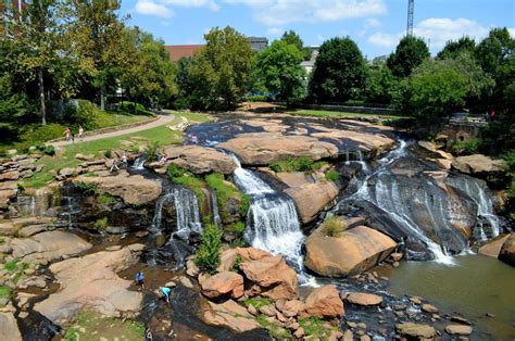 Visit Falls Park On The Reedy In Greenville Downtown Expedia
