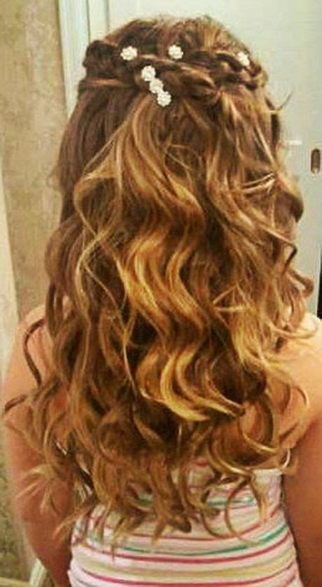 Go to your hairstylist for time to time treatment. Communion hairstyles | Flower girl hairstyles, Hair styles ...