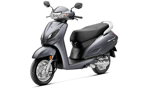 Activa 5g is available in 8 colors dazzle yellow. Honda Activa 6G Price 2020 | Mileage, Specs, Images of ...