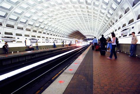 Us Census Reveals The Top 10 Us Cities For Mass Transit Commuting