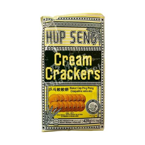 According to myfitnesspal, hup seng cream crackers contain 150 calories per serving size (4 crackers). Hup Seng Cream Crackers 428g | Cream crackers, Herbal ...