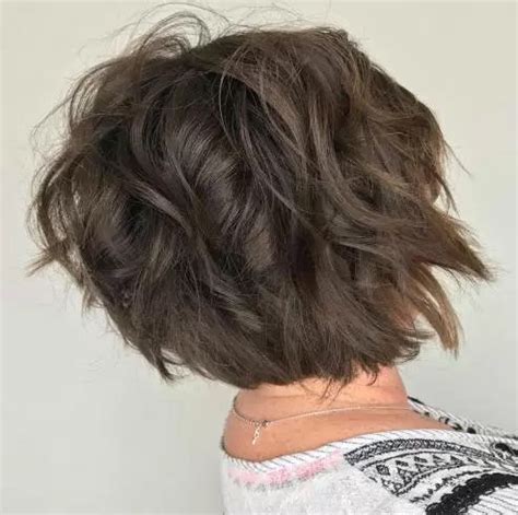 Know more on how to style best for here comes among messy and elegant hairstyles if you have curly hair. 20 Smart And Classy Hairstyles For Women Over 50
