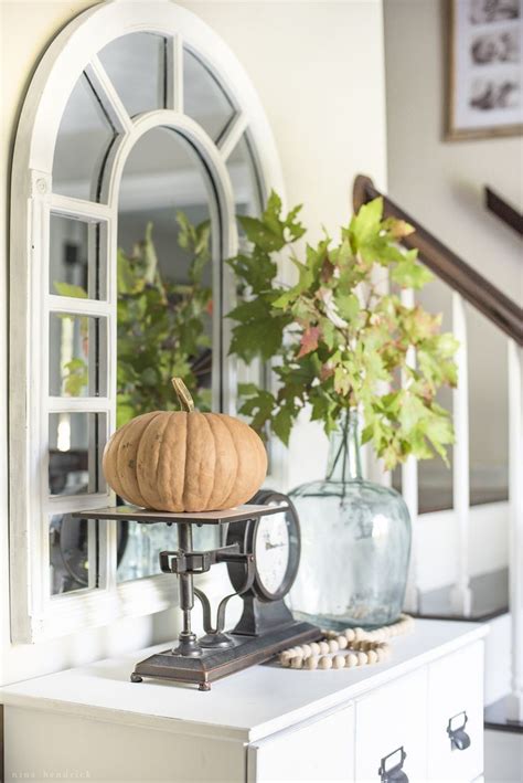 Simple Fall Entryway Simple Seasonal Tour By Nina Hendrick Design Co