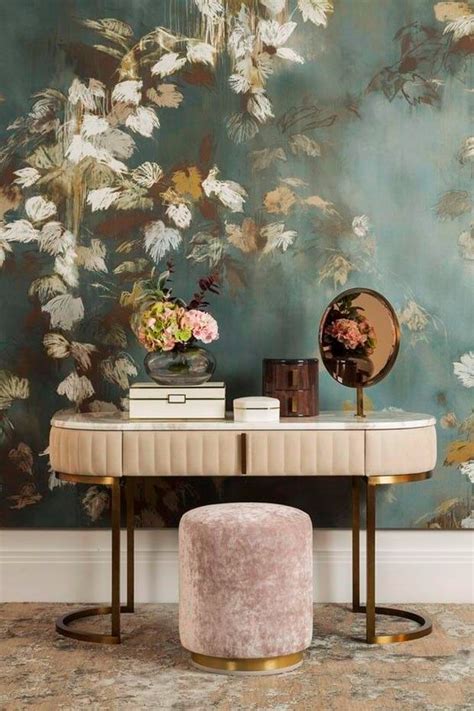 15 Inspiring Rooms With Wallpapers