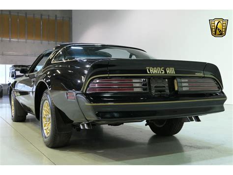 However, even though it left the assembly line with buccaneer red paint, this 1977 firebird trans am now sports a. 1977 Pontiac Firebird Trans Am for Sale | ClassicCars.com ...