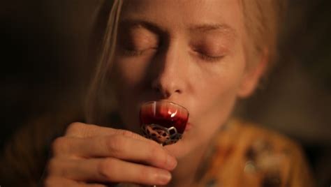 Only Lovers Left Alive Review Capsule Computers