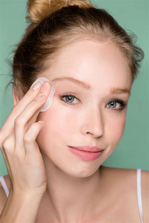Mar 04, 2019 · 10 shortest and tallest actresses of bollywood. ALMAY Oil Free Gentle Eye Makeup Remover Pads | Estética ...