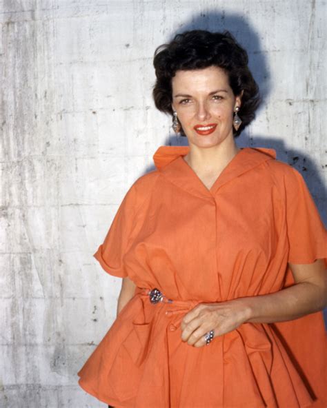 Jane Russell Wore The Perfect Color For Both Summer And Fall Photo