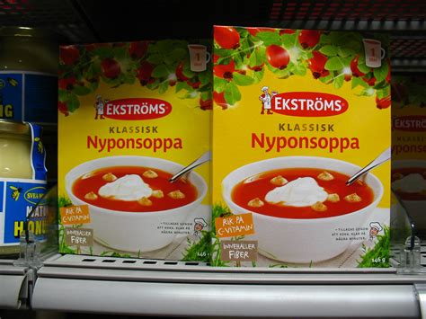 Nyponsoppa Rose Hip Soup A Swedish Classic Vilseskogen Flickr