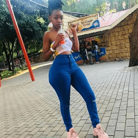 meet andiswa the 16 year old model with the curves of an adult photos