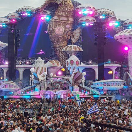 Tomorrowland belgium 2021 is the world's biggest electronic music festival. Tomorrowland Belgium (Boom) - 2018 O que saber antes de ir ...
