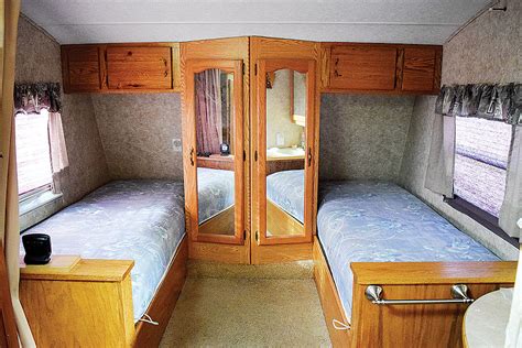 Twin Bed Camper Trailers Image To U