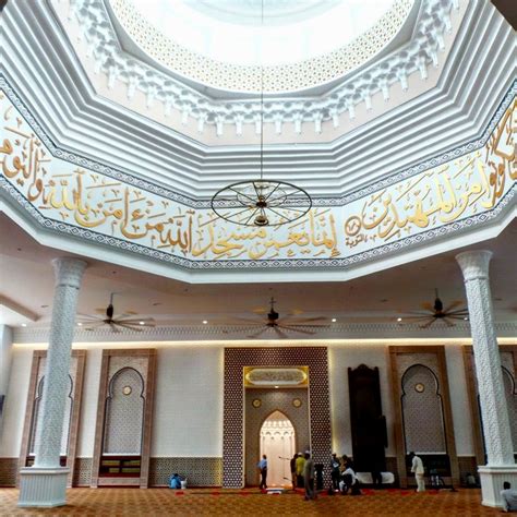 Established in the 1920s, kampung baru jamek mosque, was built upon the land contributed by bachik abdullah in the 1880s. Masjid Jamek Kampung Baru - I-NAI Venture Holdings