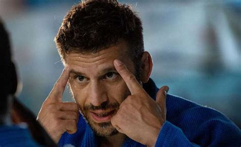 Per il judoka napoletano è tempo di tornare sul tatami, dopo il trionfo all'isola dei famosi. ISOLA DEI FAMOSI: MARCO MADDALONI È IL LEADER INDISCUSSO ...