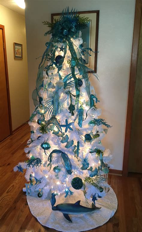 Nautical Mermaid Christmas Tree In Turquoise Дизайн