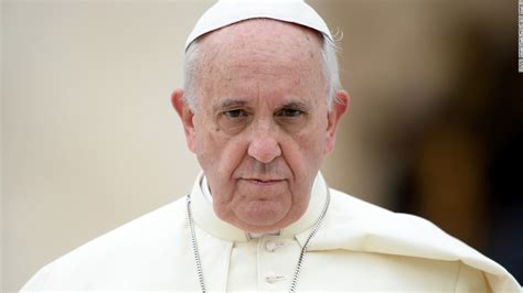 Pope Prays Before Shroud Of Turin Cnn