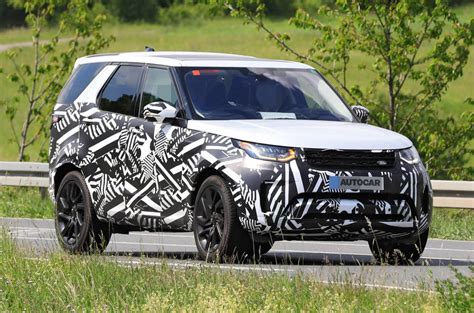 We would like to show you a description here but the site won't allow us. 2021 Land Rover Discovery: prototype of facelifted SUV ...