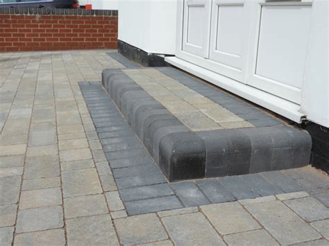 7 golden rules to achieve wow factor all year round. Brick Door Steps | Decorative Doorway Entrance Patterns