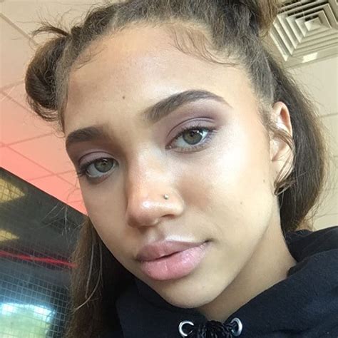 See more ideas about light skin girls, light skin, cute outfits. Pinterest: @shaylarodneyy | Light skin girls, Clear ...