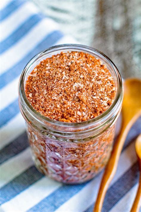 This Delicious Easy Sweet And Smoky Rub Recipe Is Perfect For Throwing