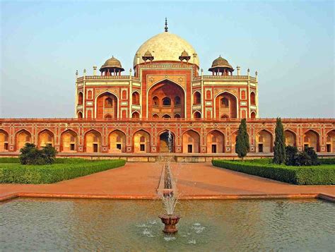 Top Places To Visit In Delhi Famous Tourist Places In Delhi