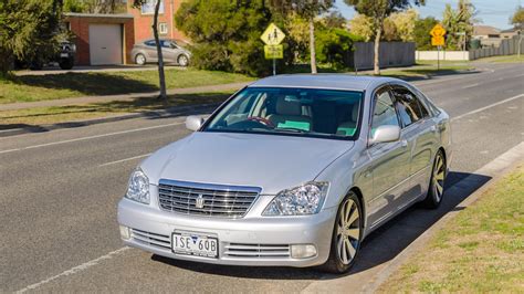 Share 102 Images Lowered Toyota Crown Vn