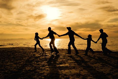 Family Backgrounds Free Download | PixelsTalk.Net