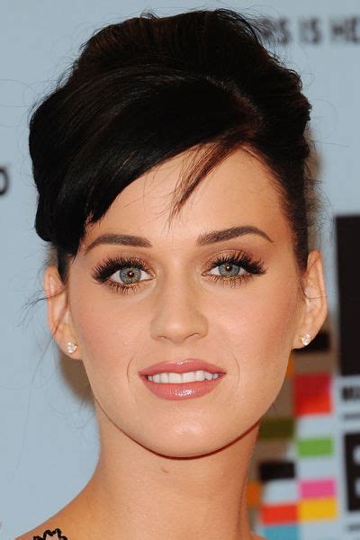 Popsugar Katy Perry Makeup Golden Eye Makeup Red Carpet Makeup