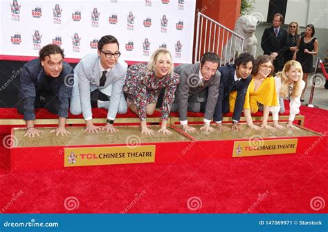 Johnny Galecki Jim Parsons Kaley Cuoco Simon Helberg Kunal Nayyar