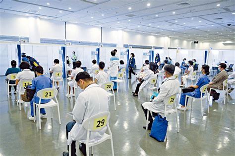 — 為合資格組別提供免費流感疫苗接種及肺炎球菌疫苗接種 — 為指定院舍提供免費流感疫苗接種及肺炎球菌疫苗接種 — 為合資格組別提供資助接種流感疫苗及肺炎球菌疫苗 疫苗預約首日七萬市民登記 | 多倫多 | 加拿大中文新聞網 - 加拿大星島日報 Canada Chinese News