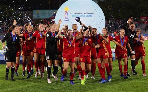 España, inglaterra e italia son algunos de los países que han protagonizado la ruptura de algunos de los récords de las distintas selecciones durante las eurocopas. La Selección Española de Fútbol Femenino Sub 17 conquista ...