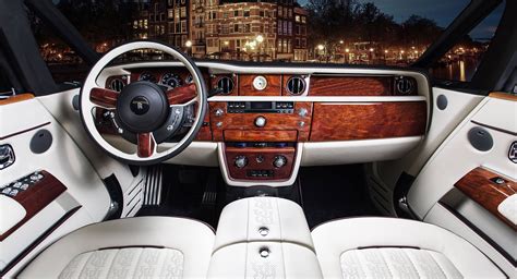 Rolls Royce Ghost Coupe Interior