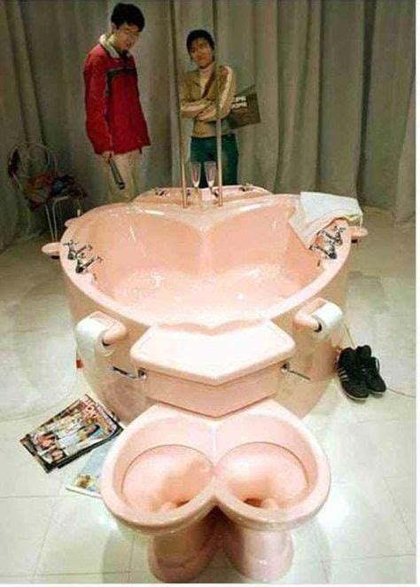 20 Bizarre Toilets From Around The World Cool Toilets Bathroom Humor