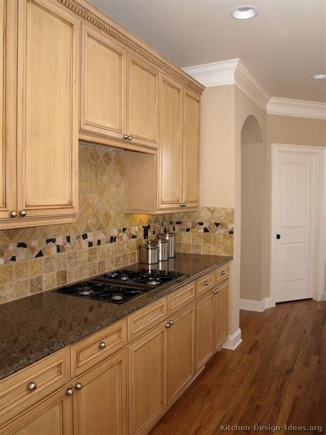 This includes coordinating with the cabinets, reflecting sunlight or light from the bulb, and they also give your home a cheerful feel. Ligh color Wood Kitchen Cabinets | ... of Kitchens ...