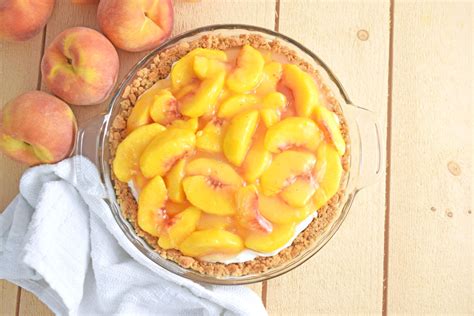 Easy Peach Pie Recipe - Saving Cent by Cent