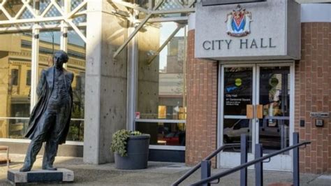 Victoria City Council Votes To Remove Prime Ministers Statue Rci