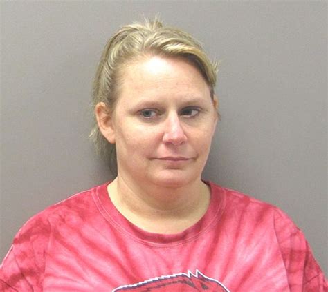 pearcy woman arrested for battery of an officer