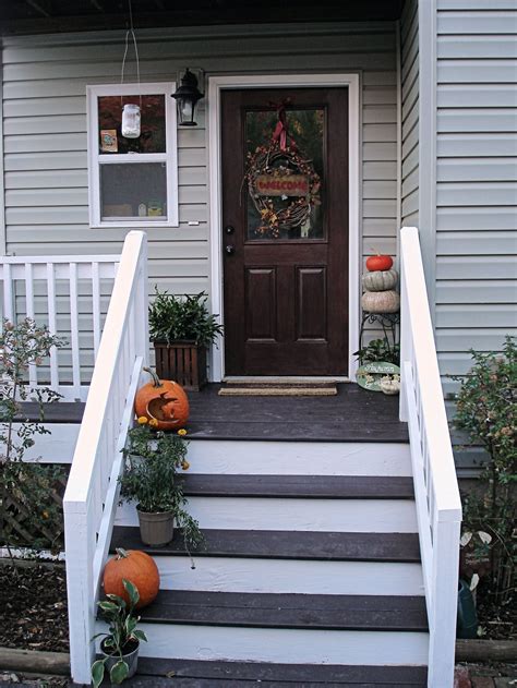 Love The Door Stained And The Black Light Porch Stairs Front Porch