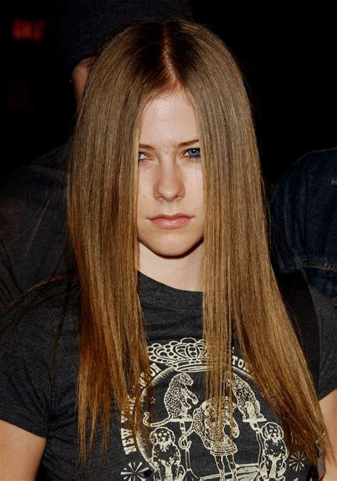 and when she truly perfected the emo hair over the eye look hair styles avril lavigne let go