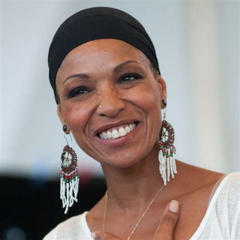 Her daughter, lisa simone kelly, has. Nina Simone's Daughter Is 'Not Upset With Zoe' -- Vulture