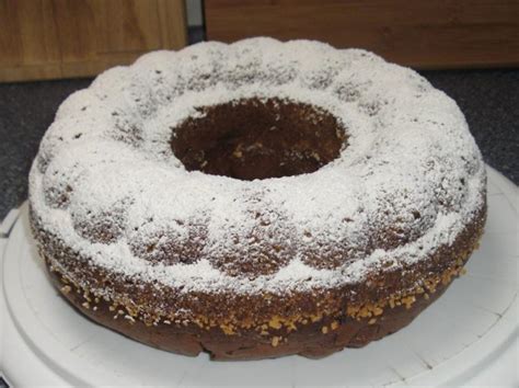 Der teig ist die grundlage für die sogenannten hermannkuchen, kann aber auch in anderen backwaren verwendet werden. Hermann - Schoko-Kirsch-Kuchen - Rezept - kochbar.de