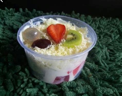 FOOD BLOG: REVIEW SALAD BUAH