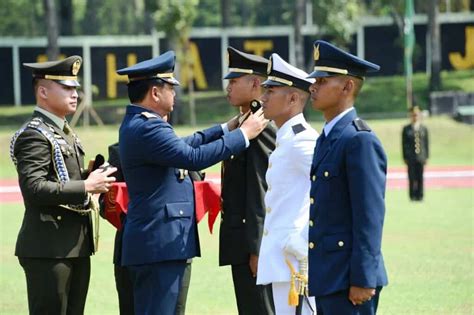 Kehidupan sebagai Prajurit TNI