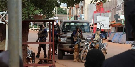 Burkina Faso Le Monde Condamne Les Accusations Du Gouvernement Et