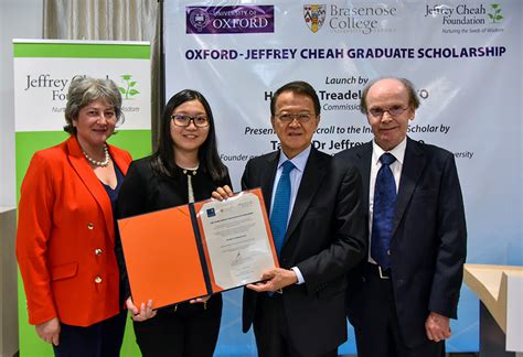 *** jeffrey cheah entrance scholarship and special 2021 merit award is only applicable for 2021 intakes with academic certificate validity of 2 years prior to joining sunway university/sunway college (kl). Jeffrey Cheah Foundation Launches Oxford-Jeffrey Cheah ...