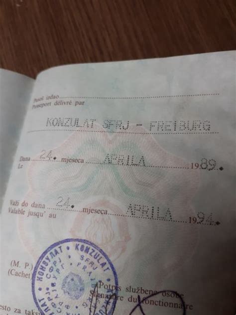 Stari pasoš putovnica SFRJ