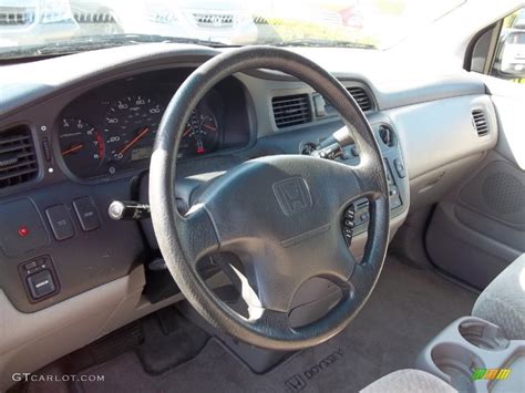 Find out what your car is really worth in minutes. 2001 Honda Odyssey LX Quartz Dashboard Photo #56150198 ...