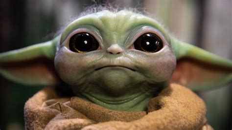 Hot Toys Sideshow Collectible Life Size Baby Yoda Grogu 11 Replica