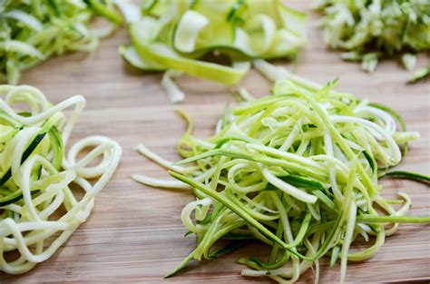 5 Ways To Make Zucchini Noodles Fablunch