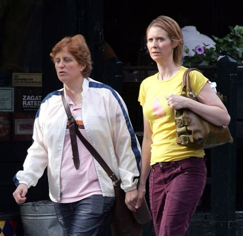Cynthia Nixon Says Shed Never Kissed A Woman Before Meeting Her Wife Metro News